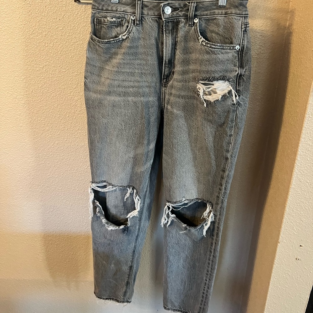 American eagle mom jean